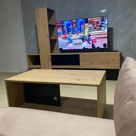 Center Apartment *