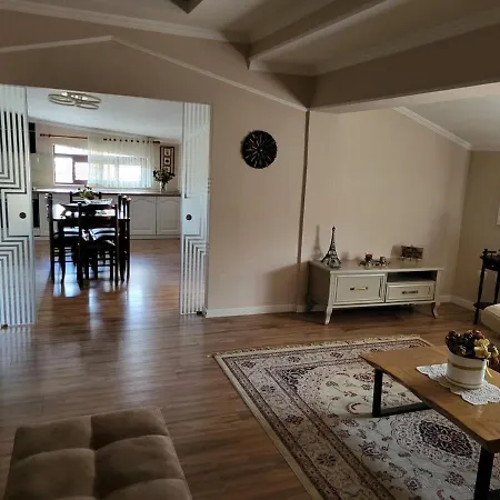 Center Apartment